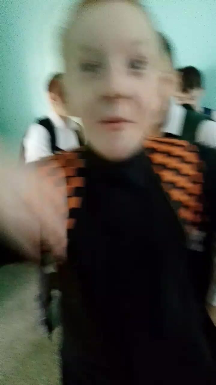 @HuggyW