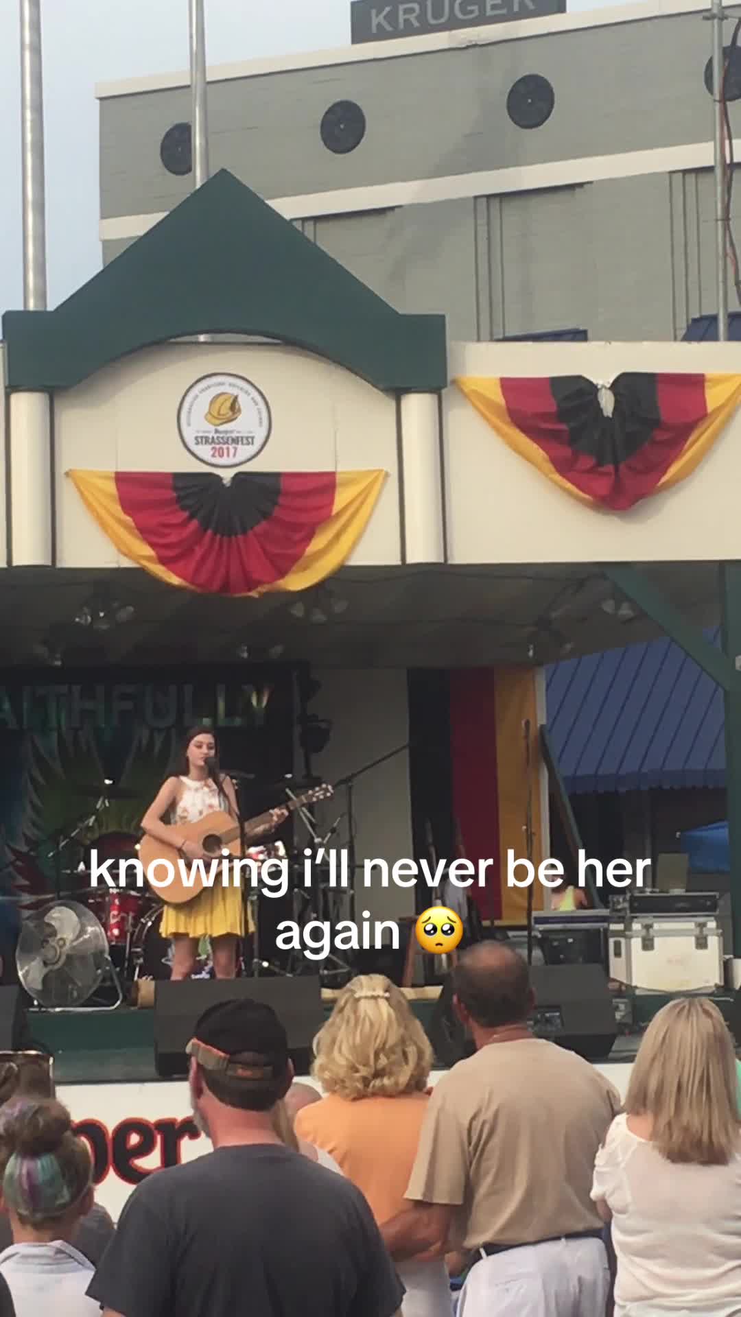 @chloe castillo | sahm