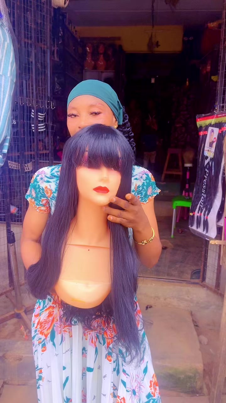 @BAG,SHOE,WEARS&WIG IN IPERU