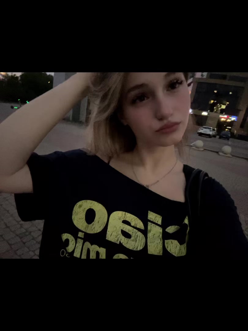 @адидасиха