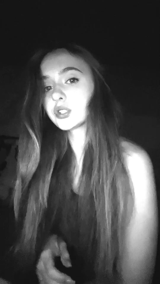 @🫶🏻💋