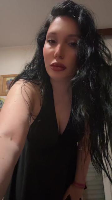 @Valeria94
