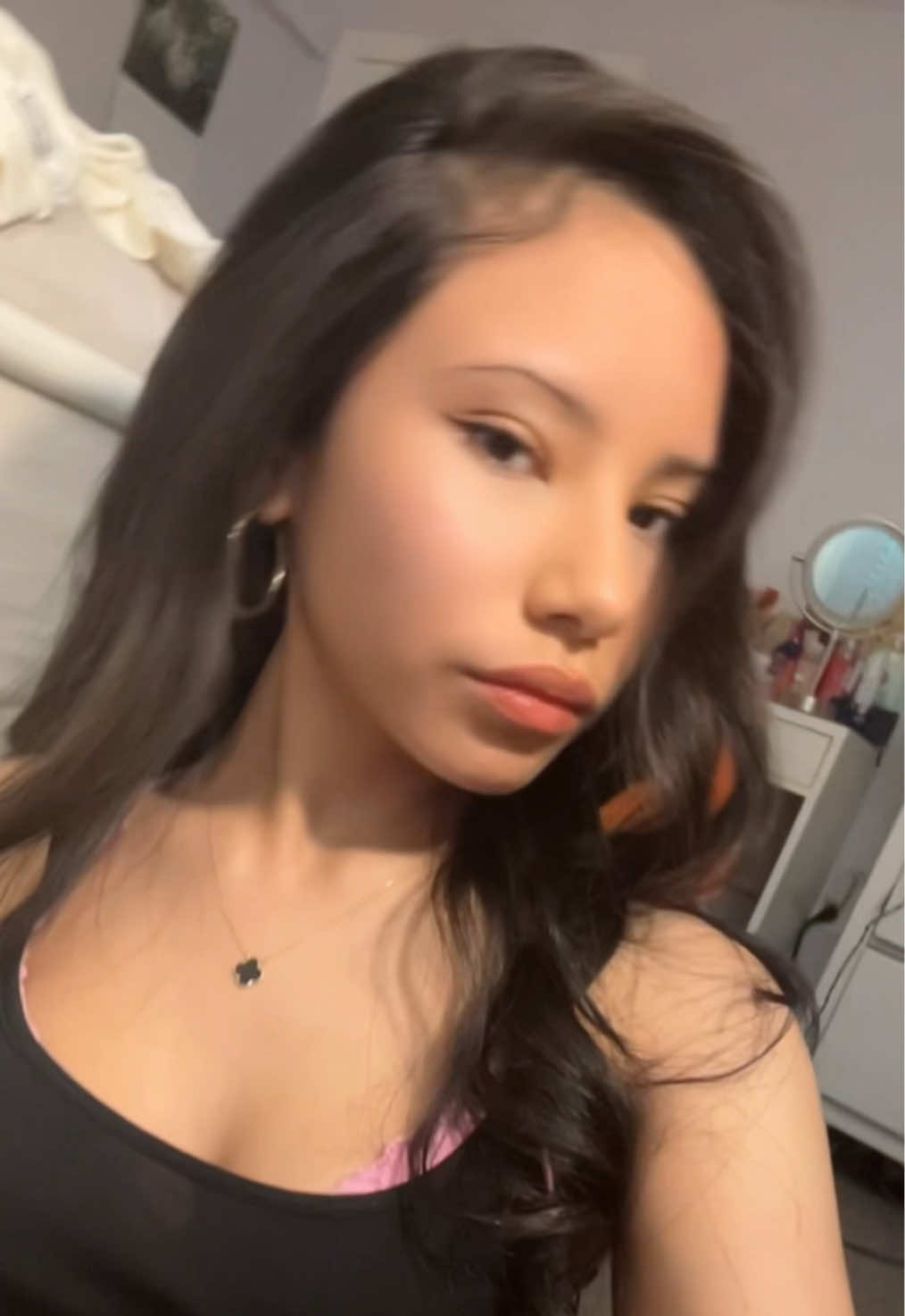 @~