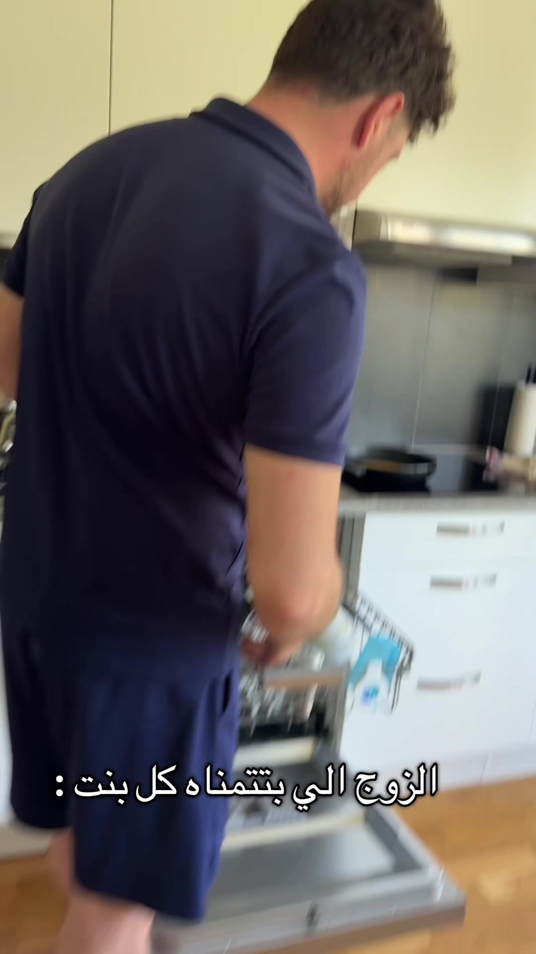 @D Y A N & S I M O N