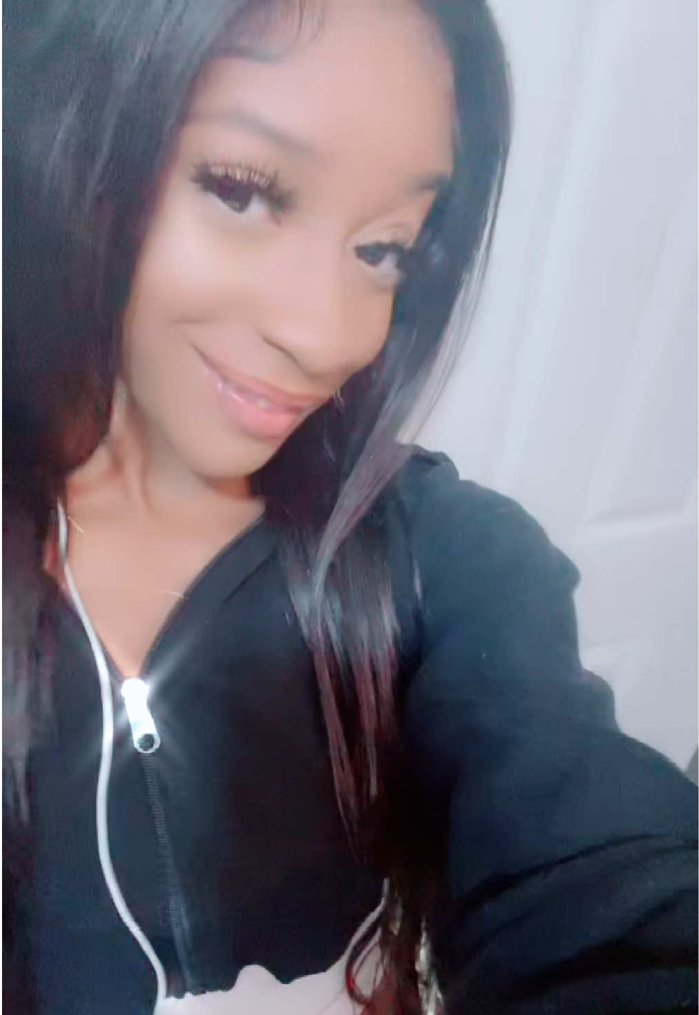 @C H 👑 N 🌹 L 🗝️