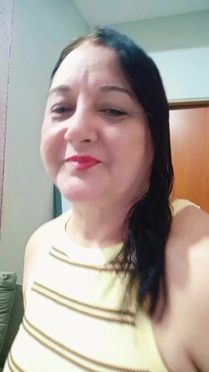 @celiasantos7517