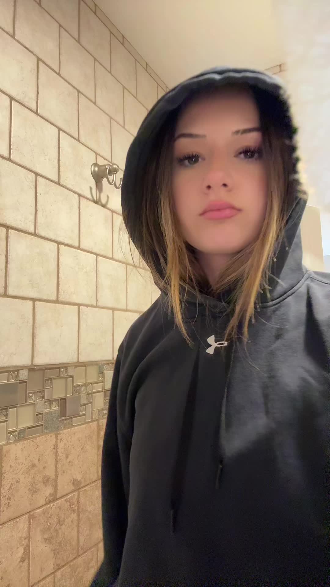 @t
