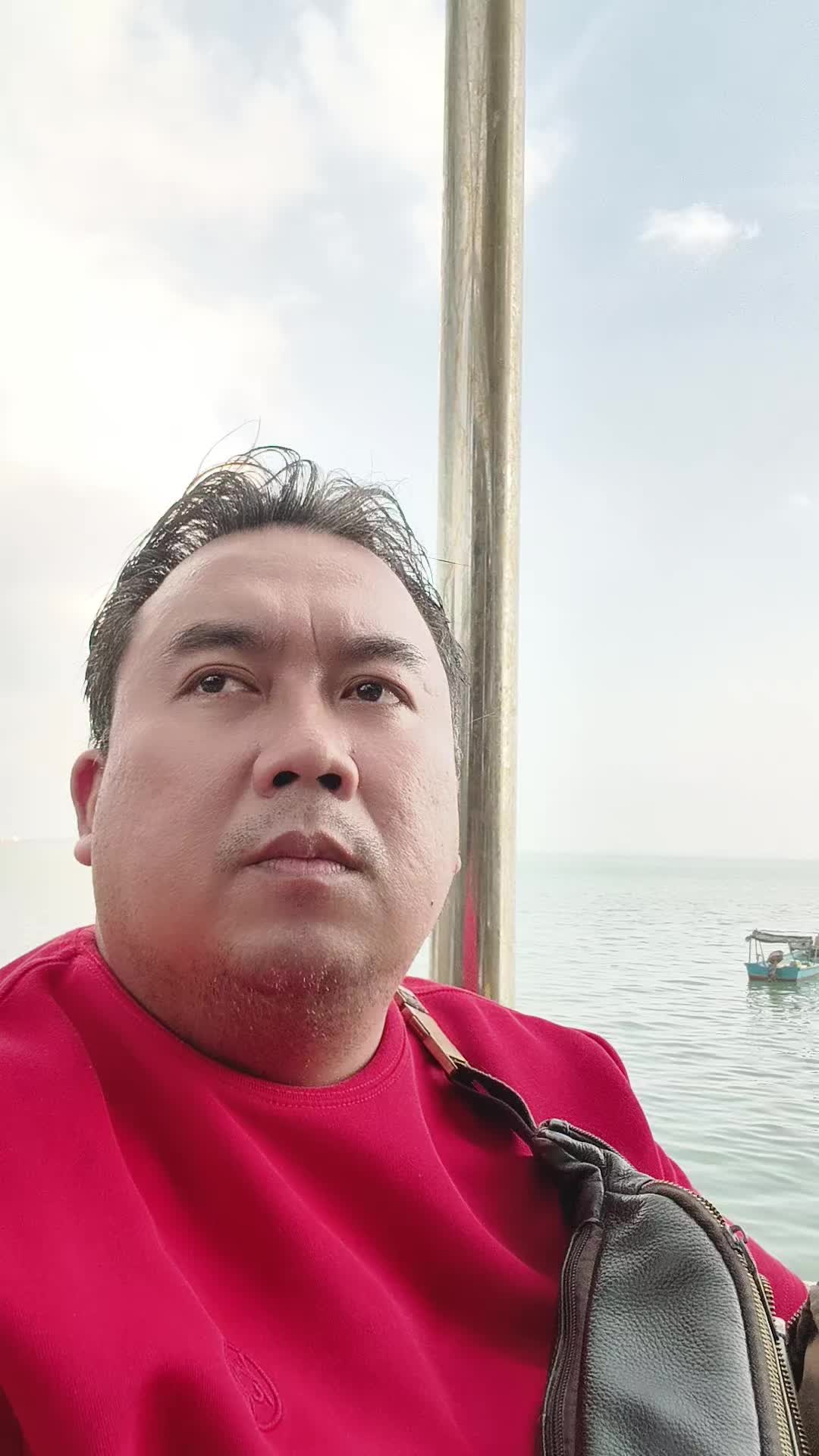 @Kenyalang Skyhunter