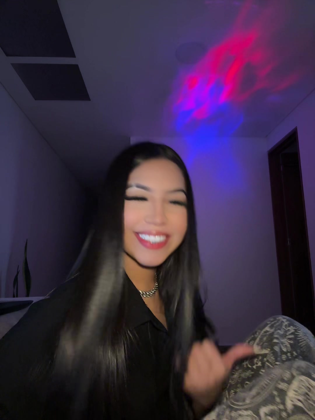 @๐-โ๐ธโ๐๐๐ผ๐ค๐ป๐น
