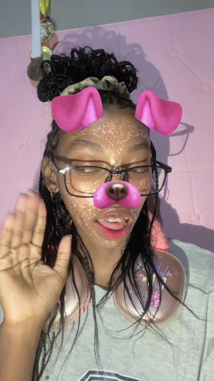 @𝓑𝓮𝓵𝓵𝓪_𝓻𝓪𝔂💫