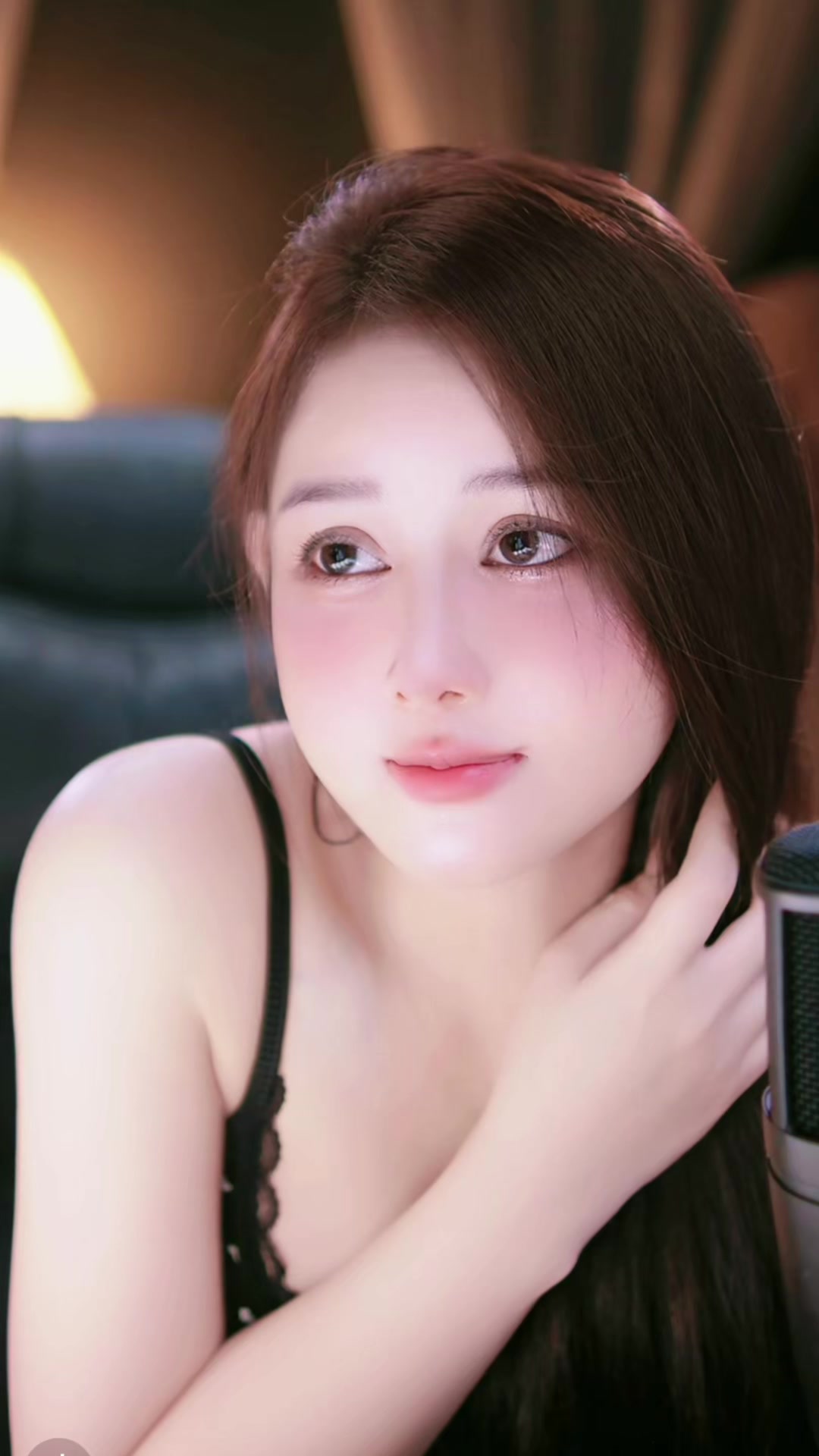 @HO&Agrave;NG AN CAO 💫
