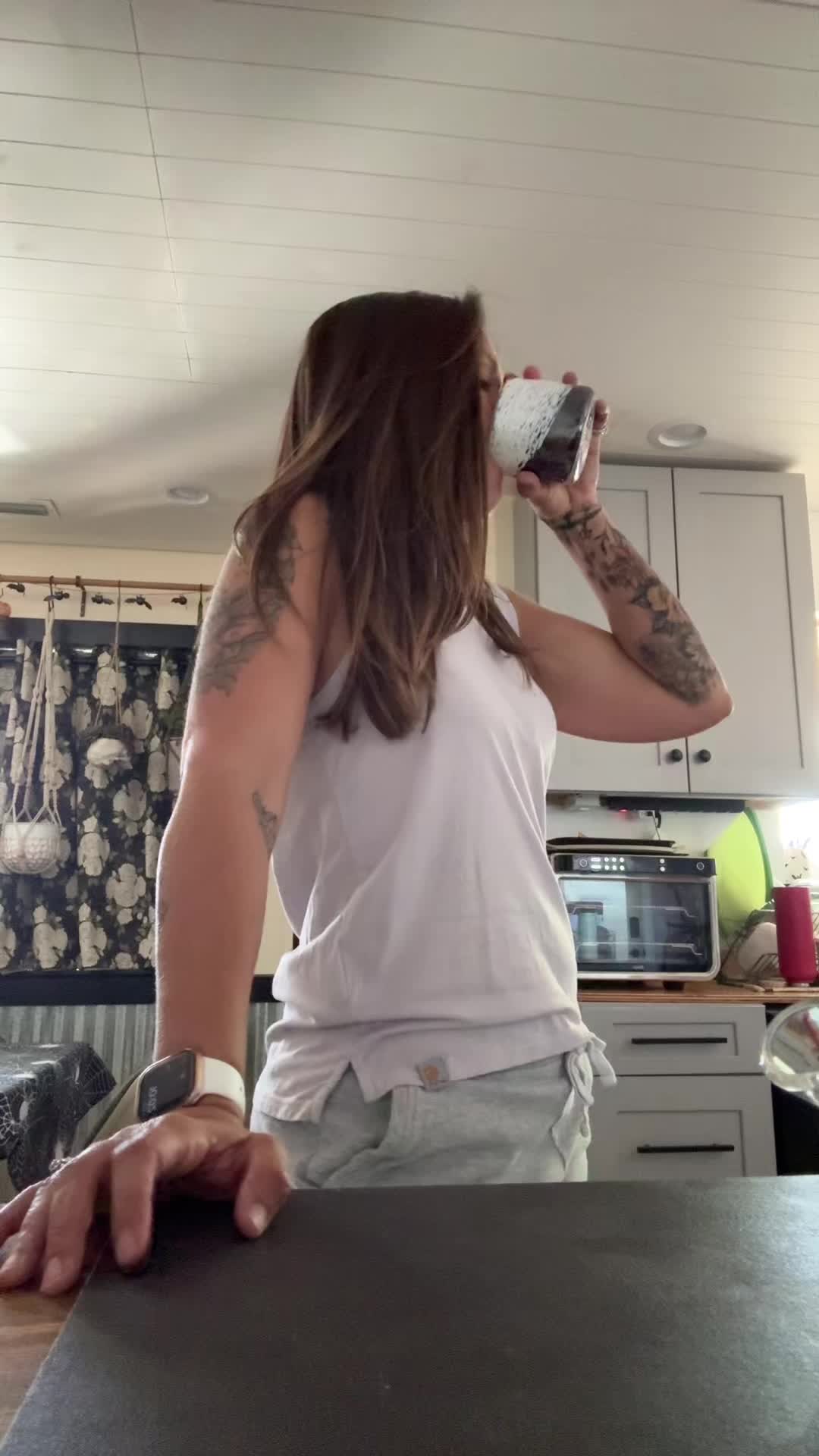 @Nicole 🕸️🕷️✌🏼