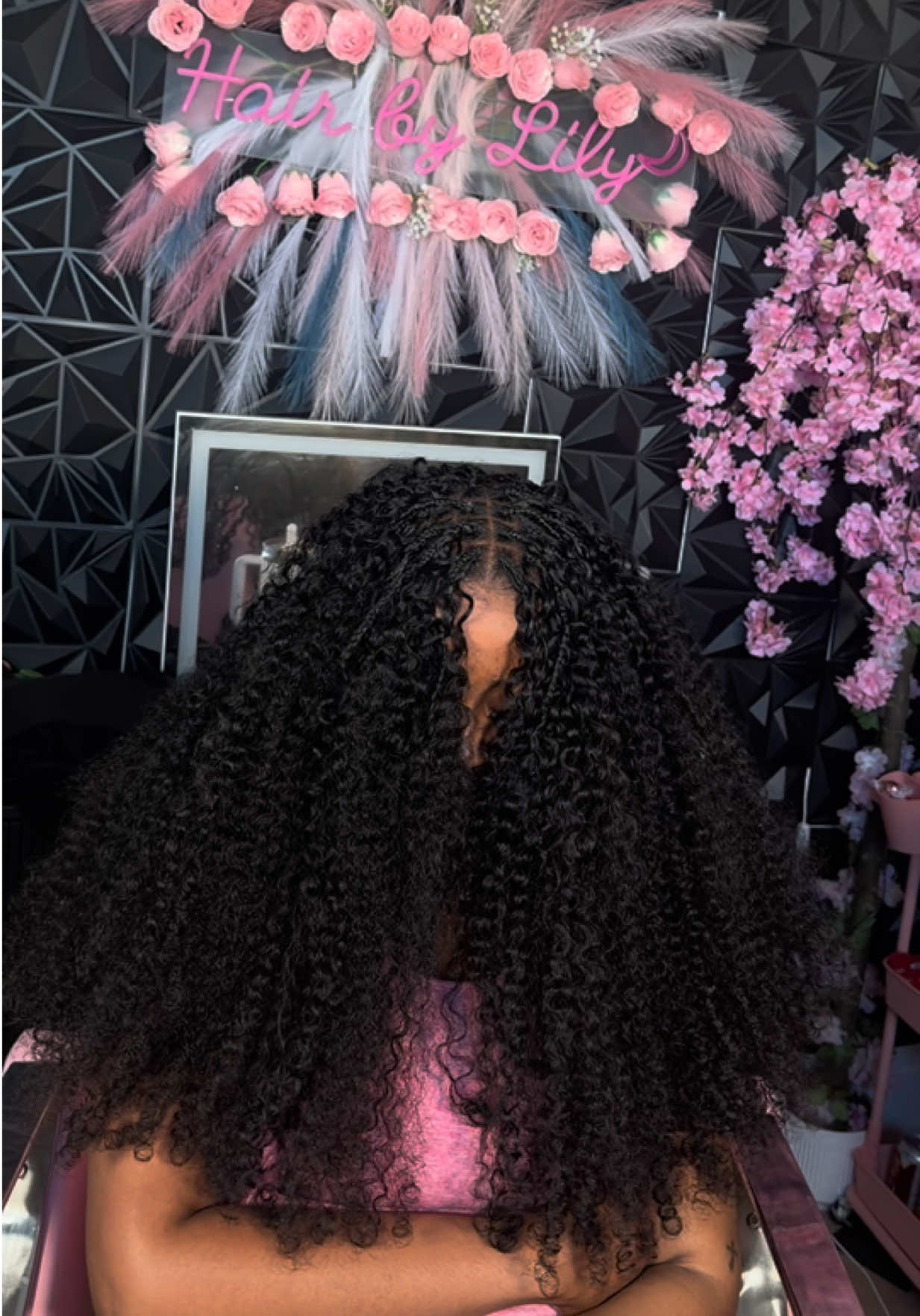 @Hairbylily Edmonton 🇨🇦