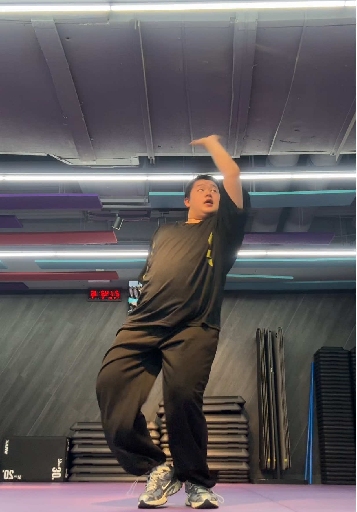@chan🙂↕️