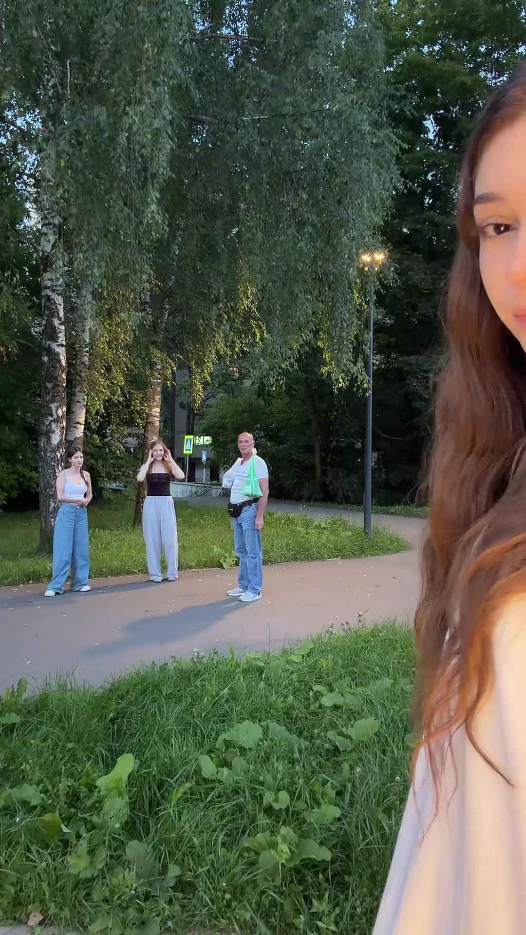 @vv