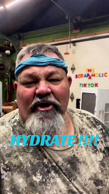 @Scrapaholic