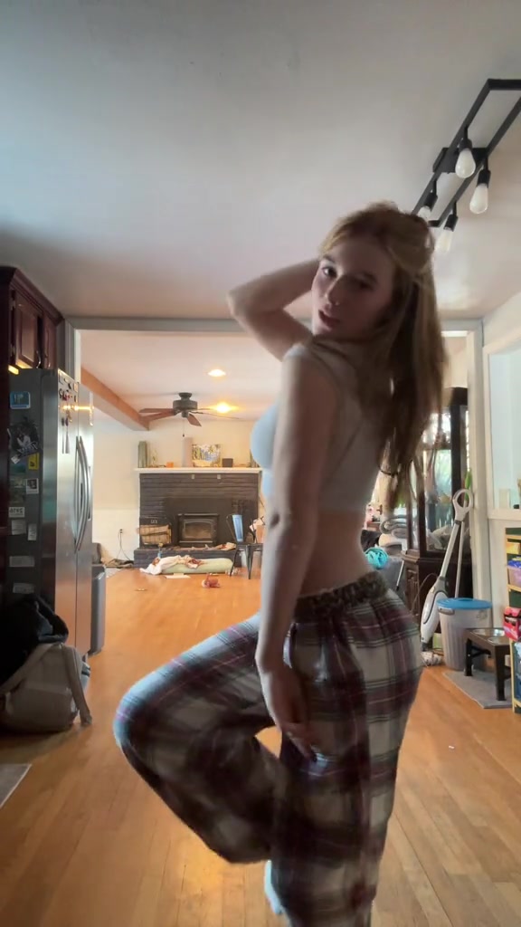 @averys_spam0220