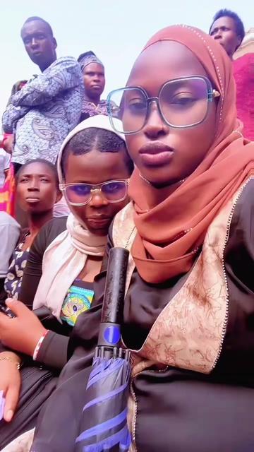 @Wild-Bea 26🦋🇷🇼🇺🇬