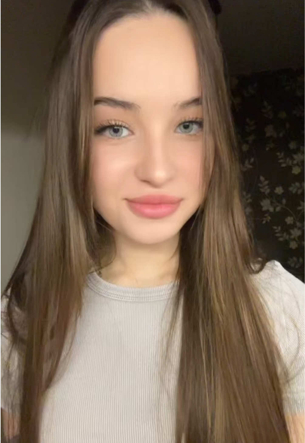 @???