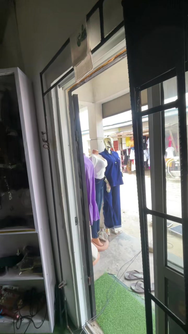 @OSUBI HAIR,CLOTH N SHOE VENDOR