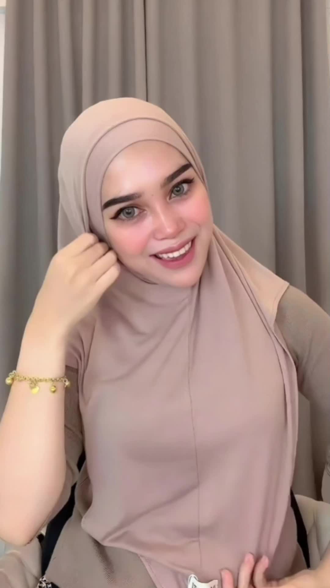 @teteh mona