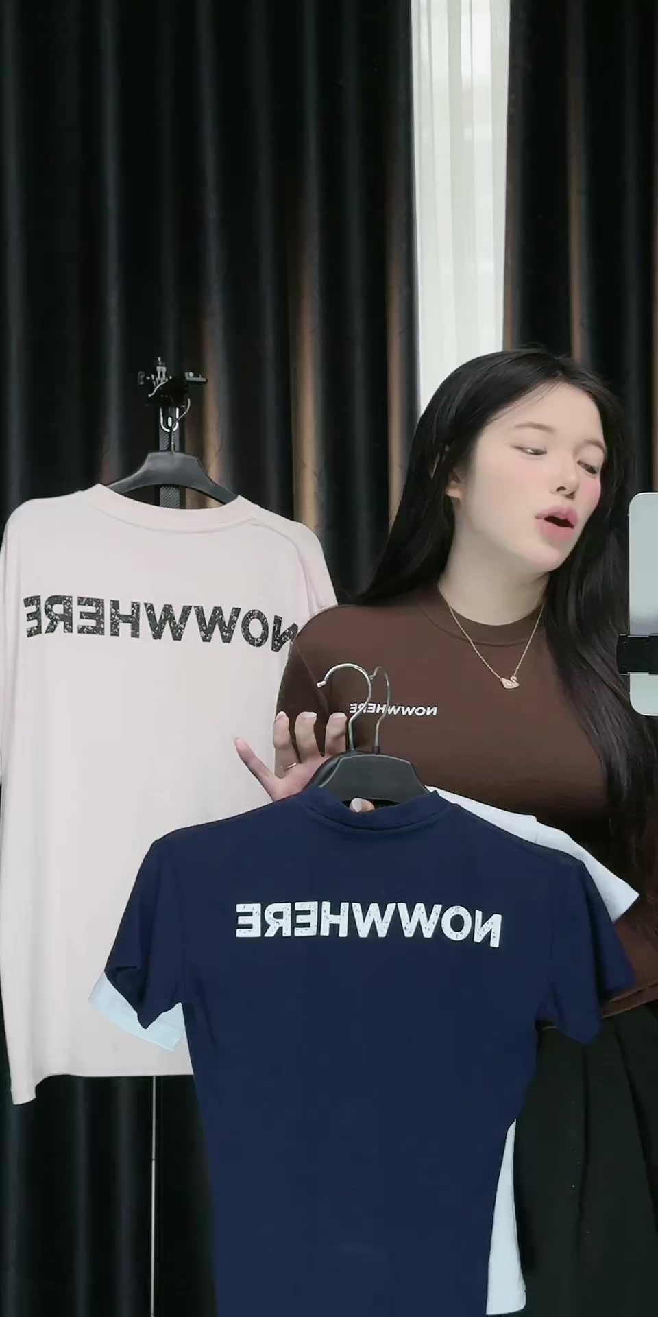 @Nhân vật phụ có gì?