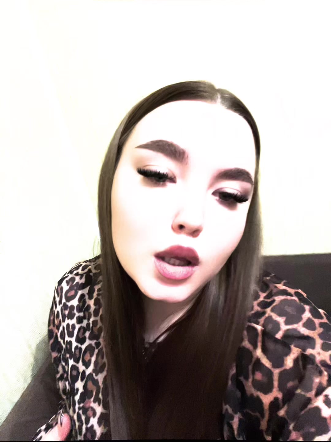 @viks_lips