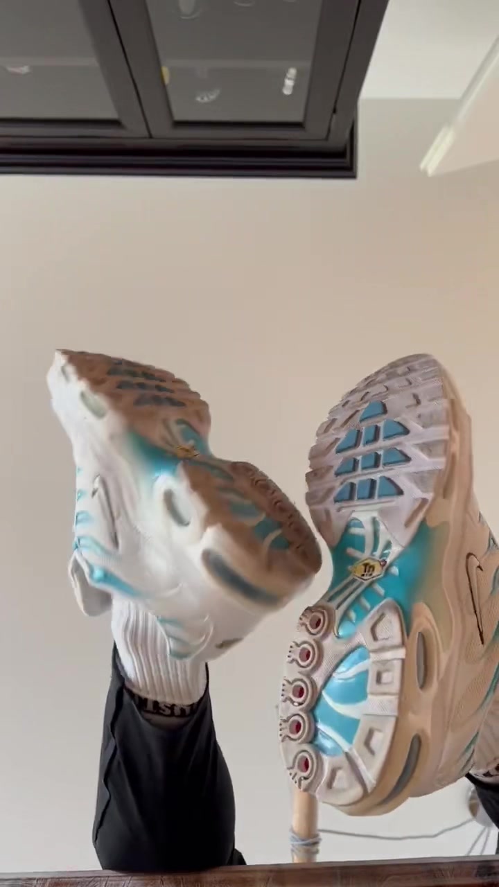 @MasterSocks