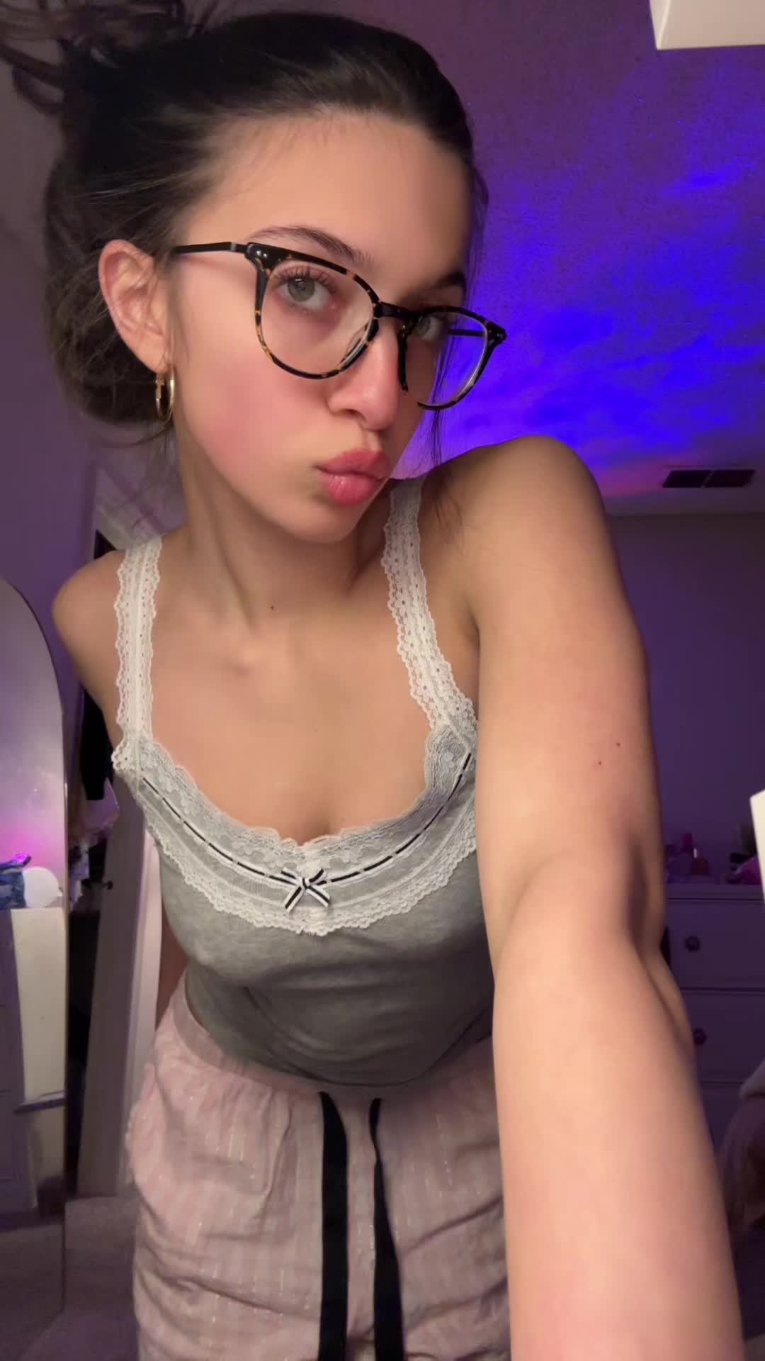 @ilovepink444222