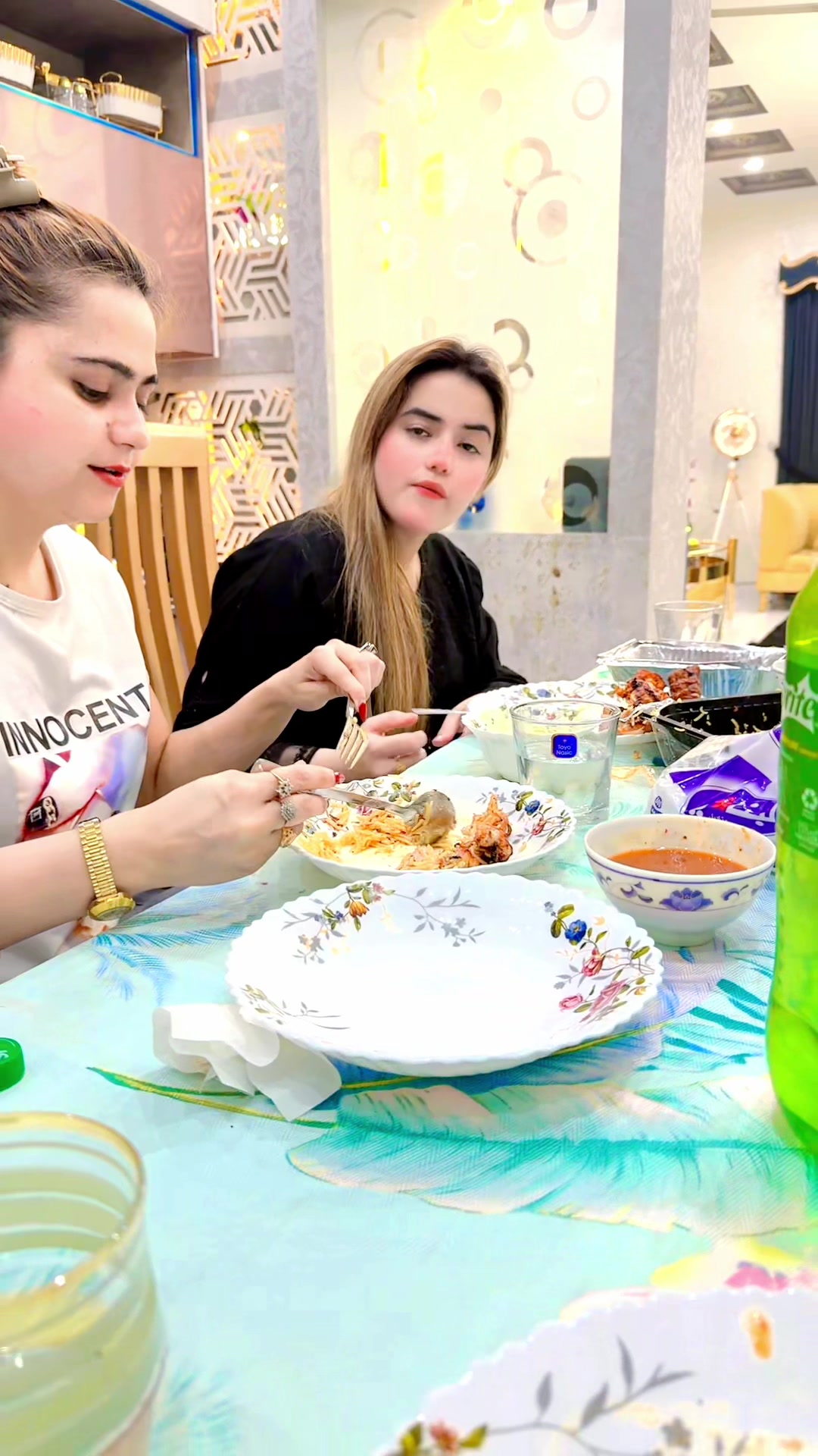 @Mahi Jutt 🇦🇪 🇬🇧 🇵🇰