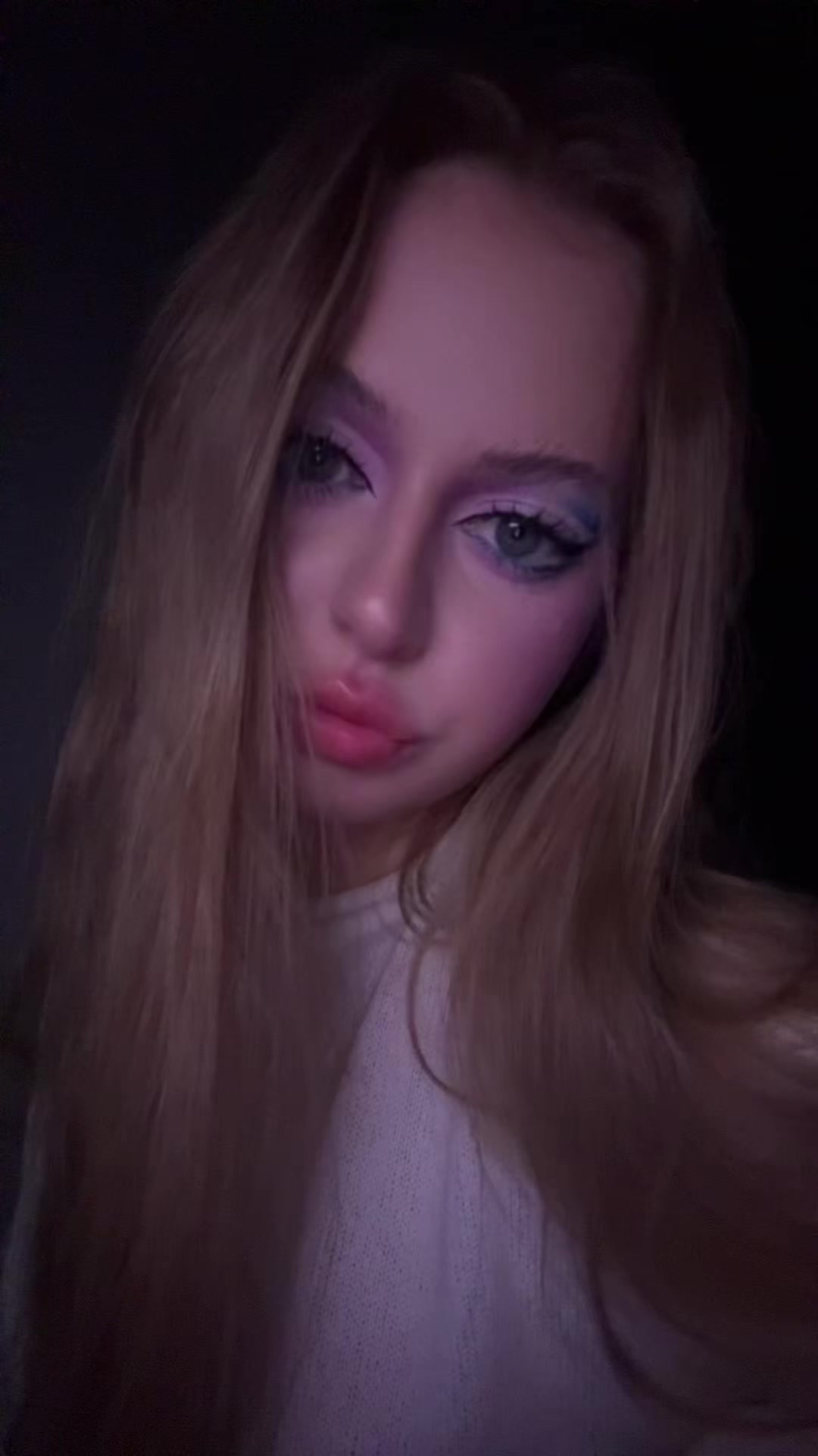 @Карина