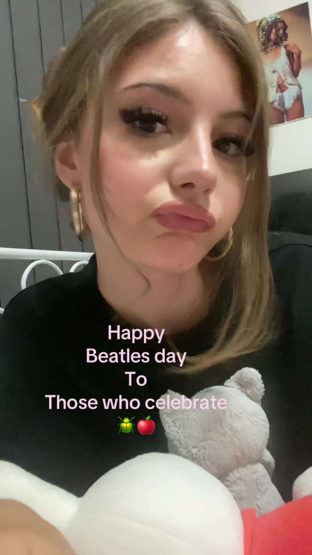 @elyssa🧁