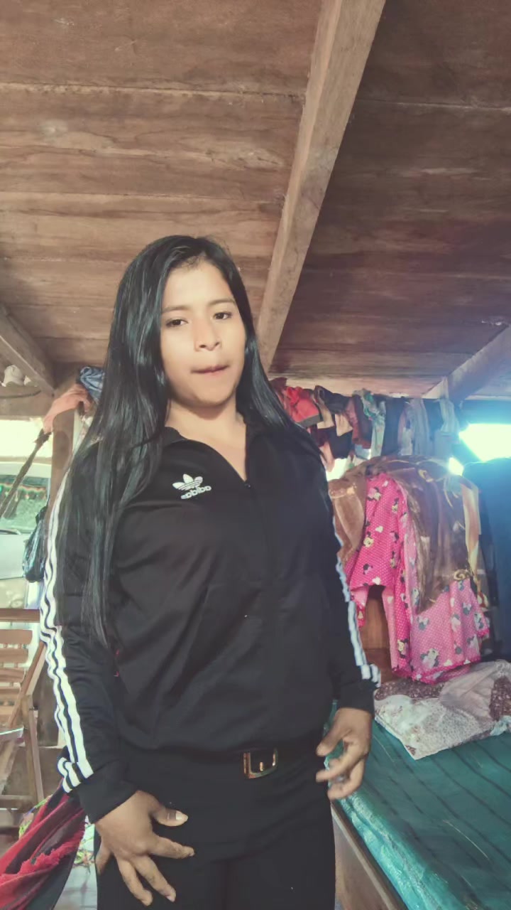 @๐ Nayra Flores๐