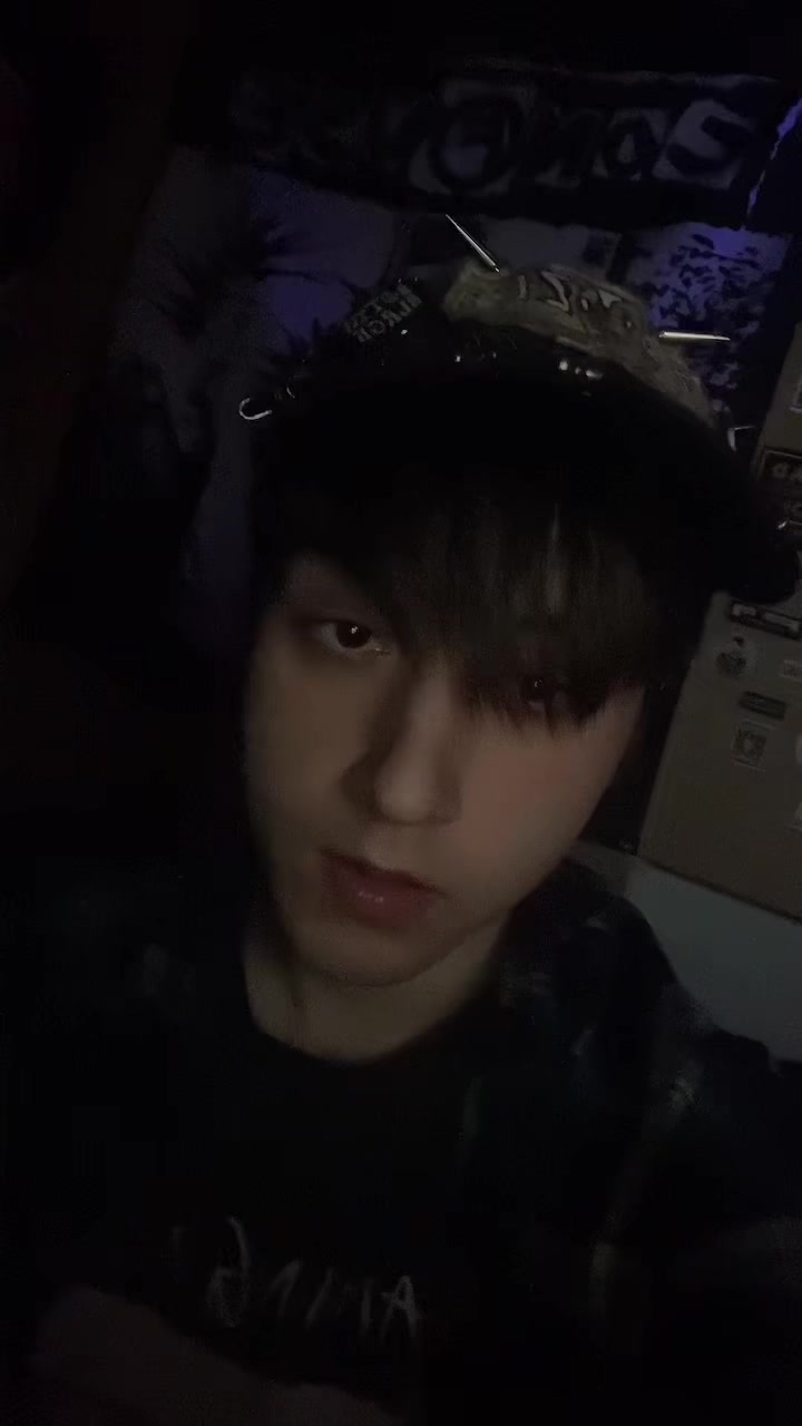 @Squid ๐ต๐ธ๐ป