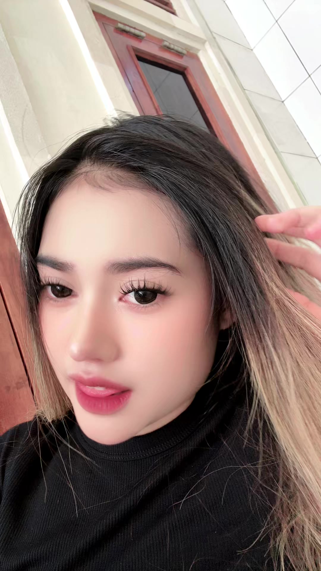 @Laura Beauty🌹