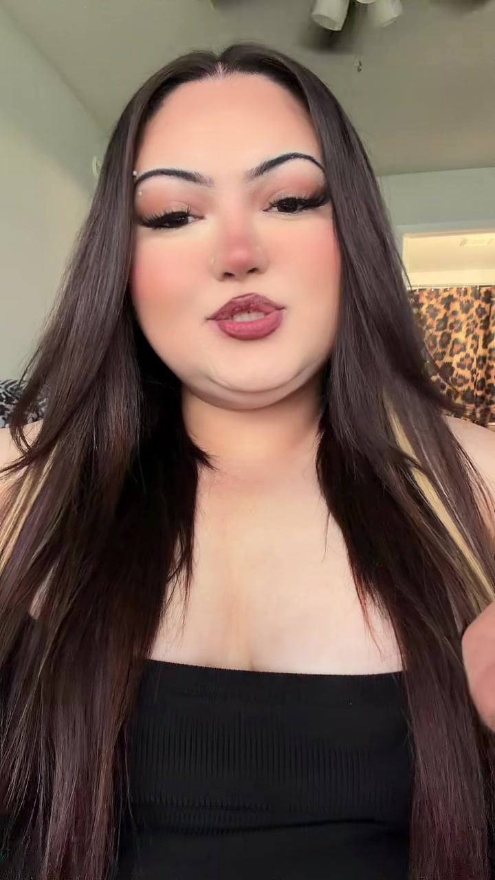 @mikayla