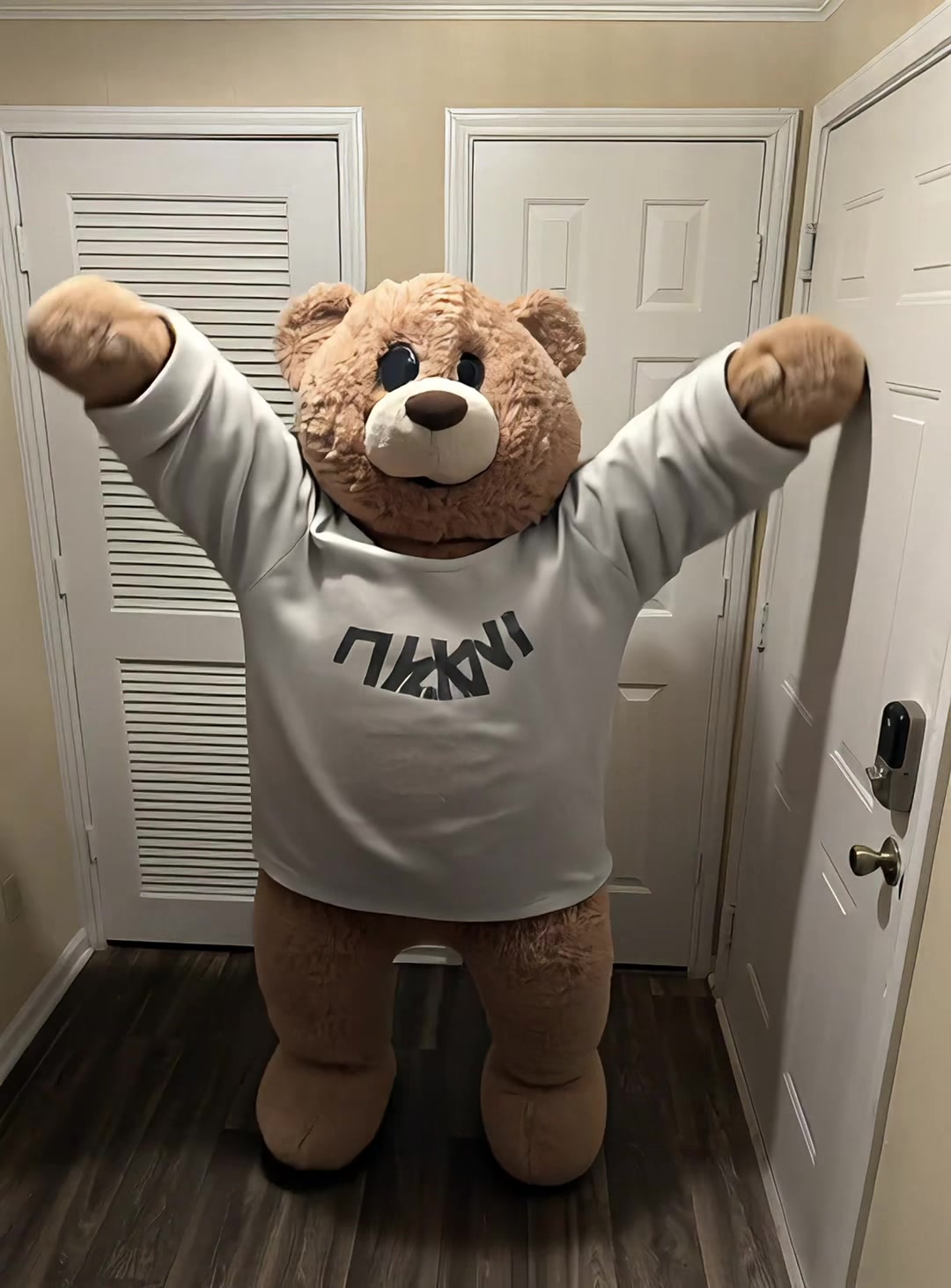 @jaythedancingbear