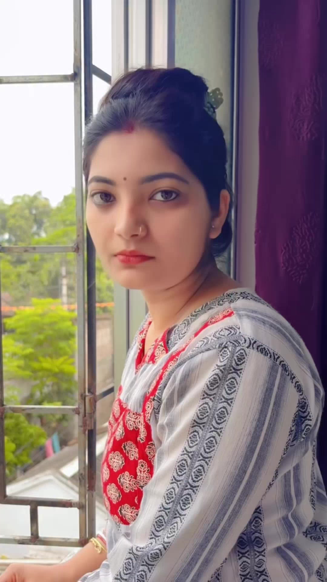 @Chiroshree