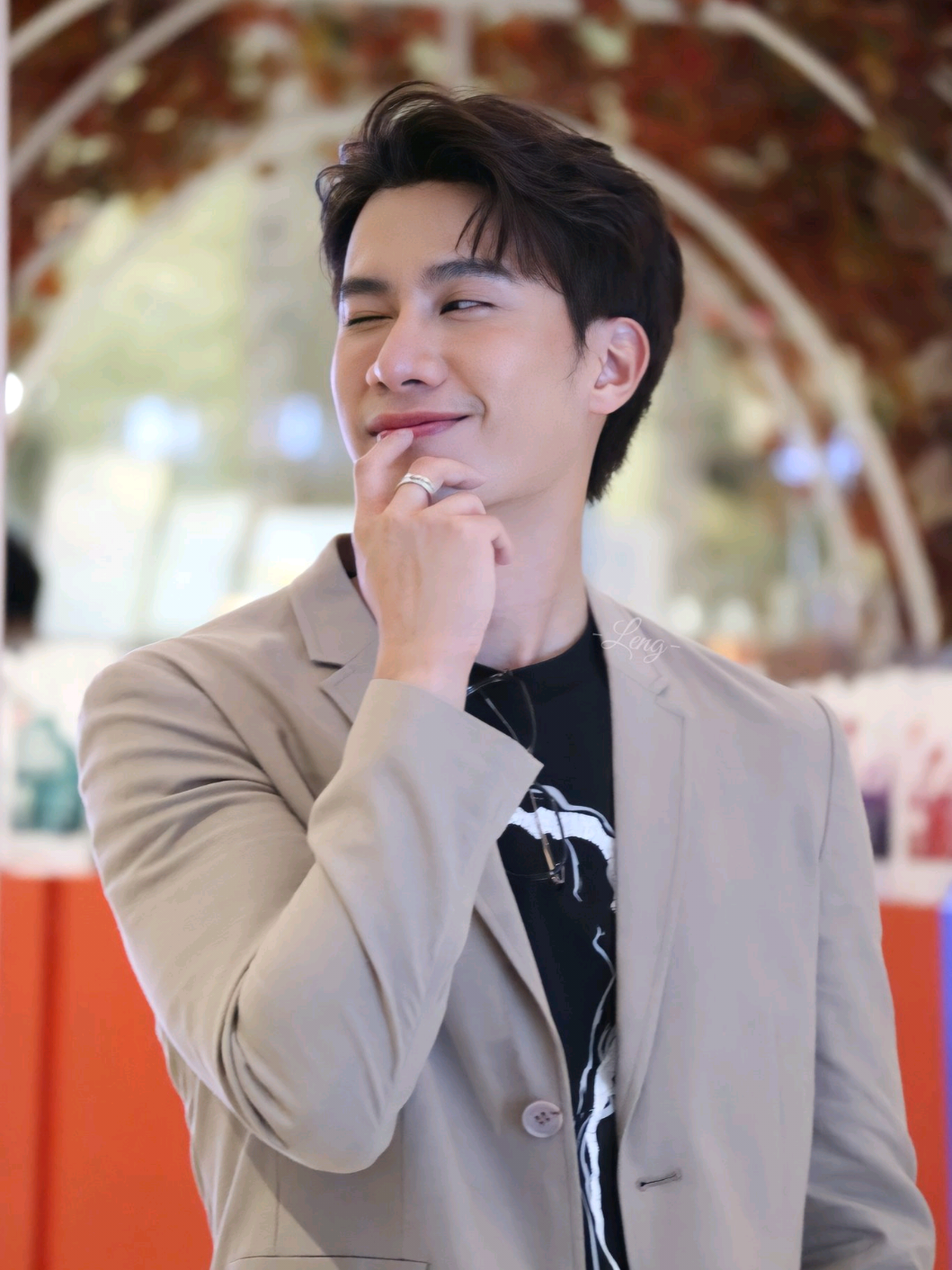 @YS^^