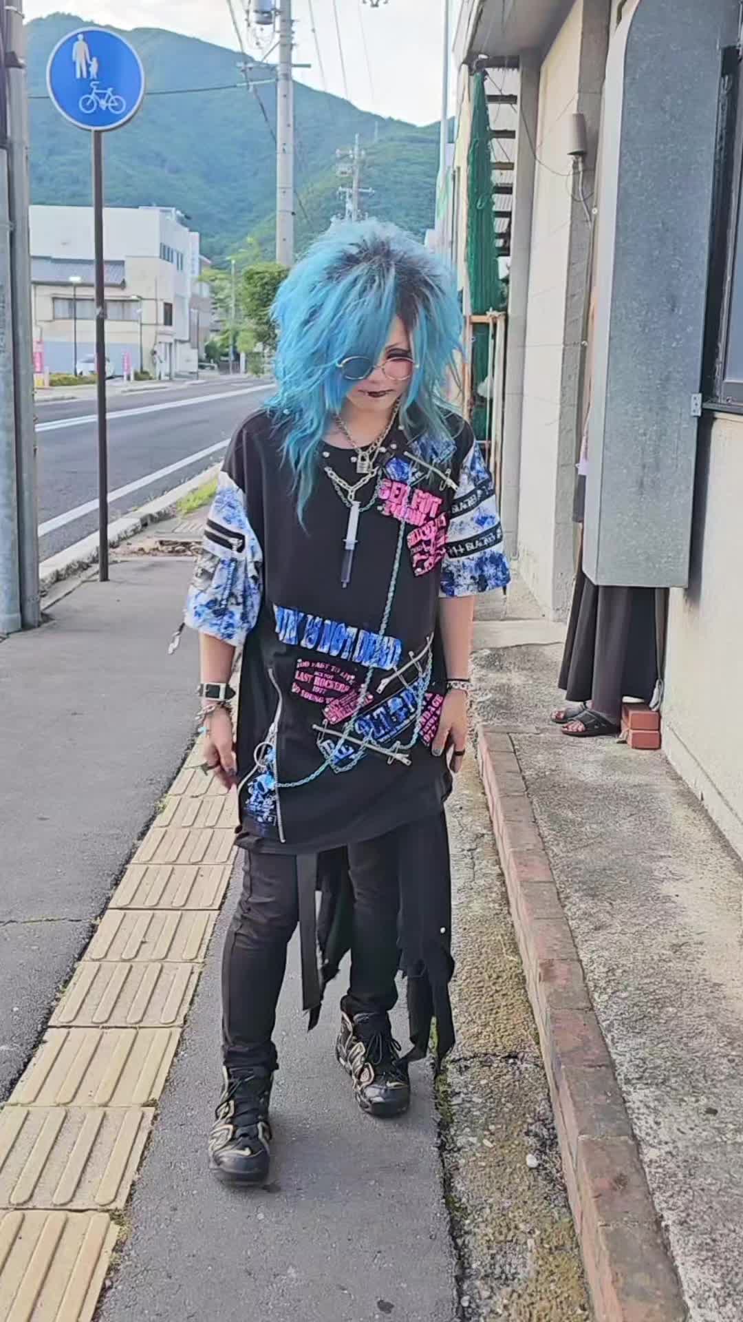 @IoЯi