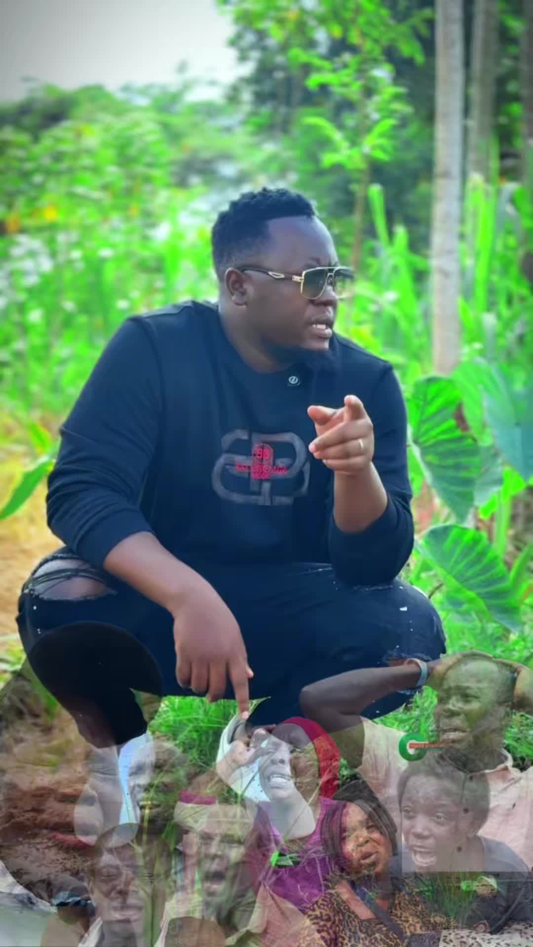 @DIRECTOR SOZO