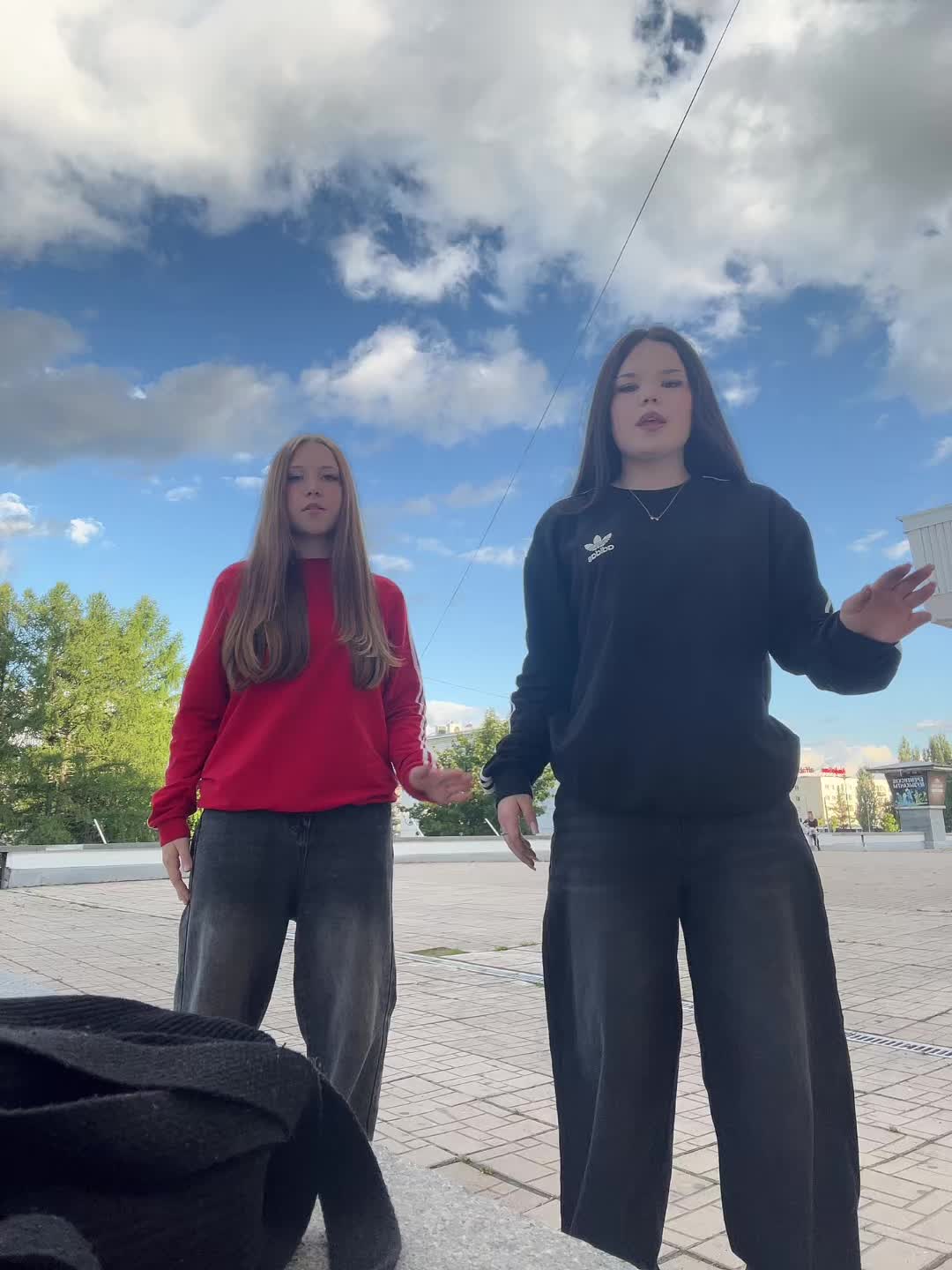@лиза