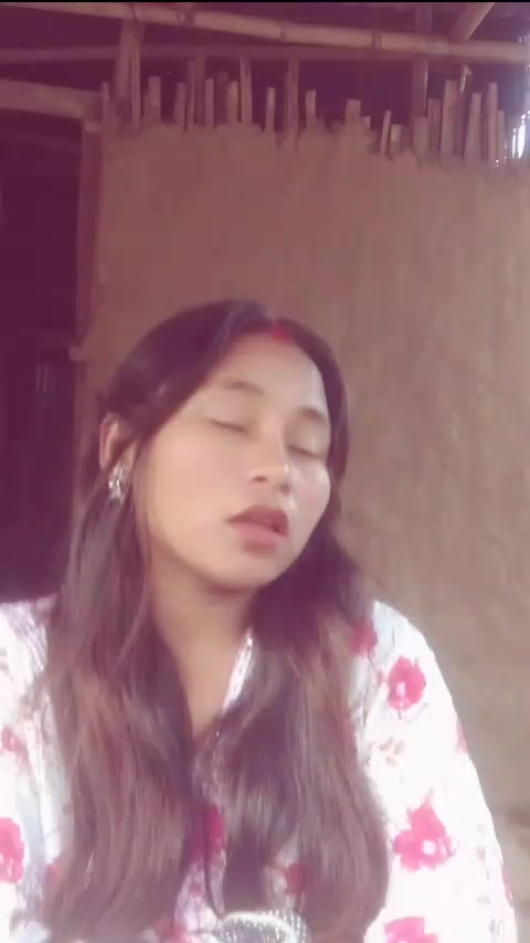 @aashma shrestha 💐😘