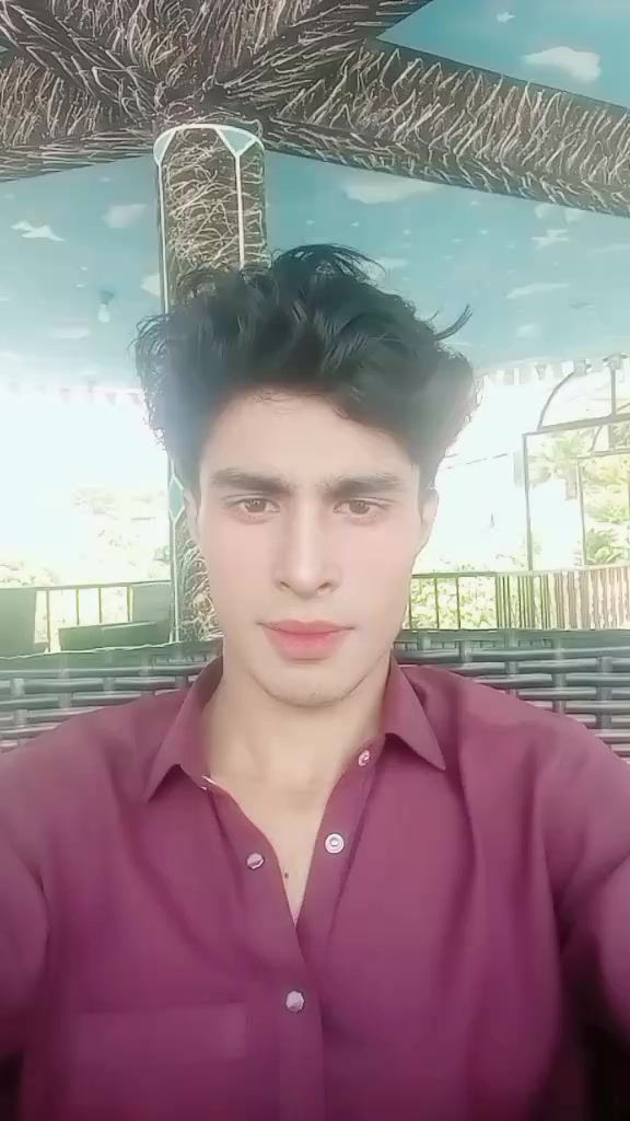 @M<(♥️)>R