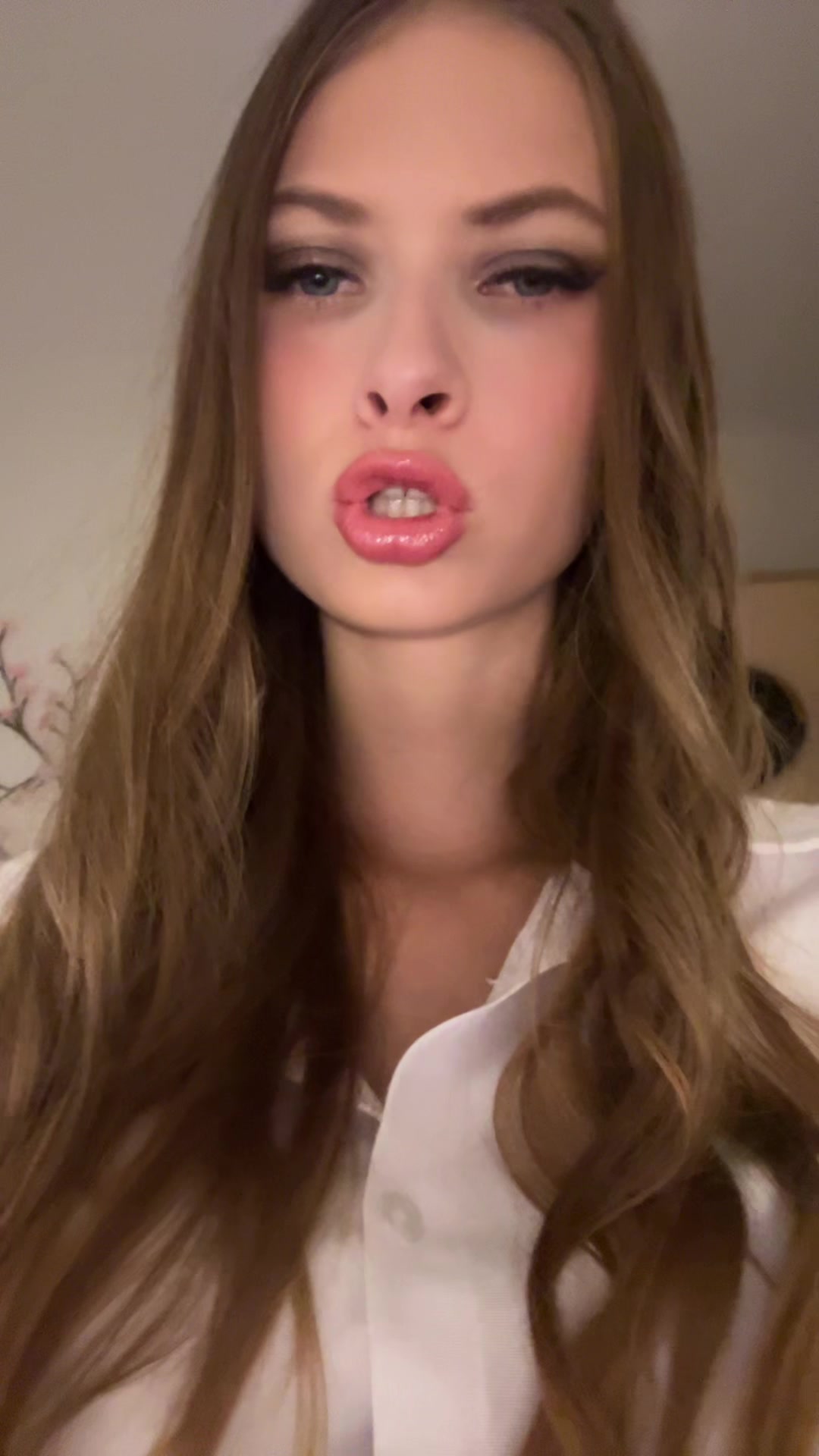 @tishkkaaa