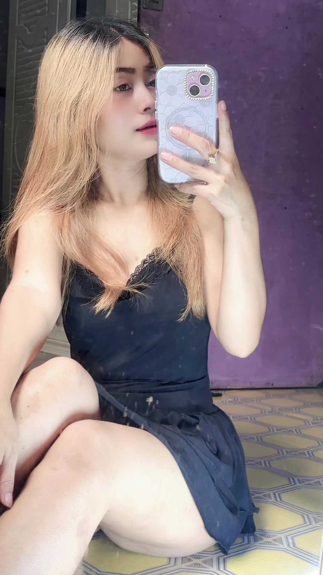 @Phyu