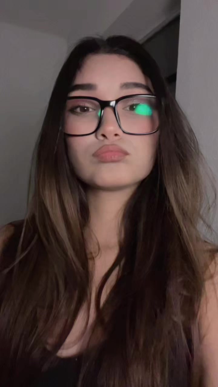 @𝒮𝒶𝓂𝒾𝓇𝒶