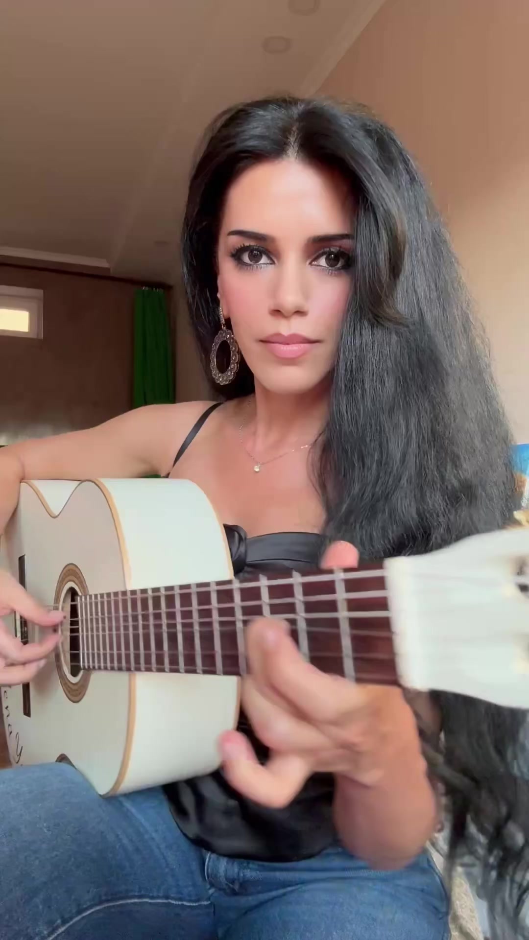 @ElenaYerevanOfficial