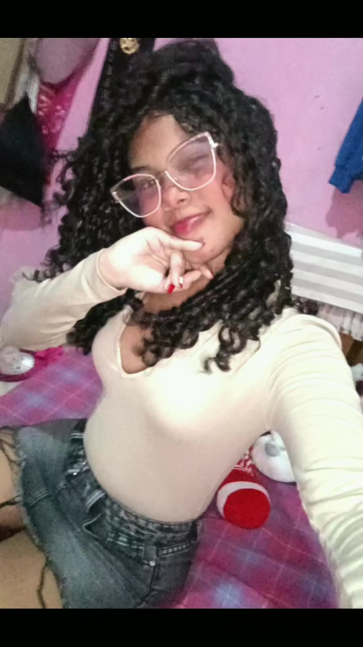 @~