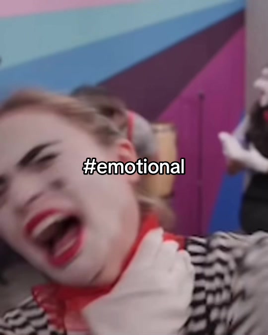 @Mae